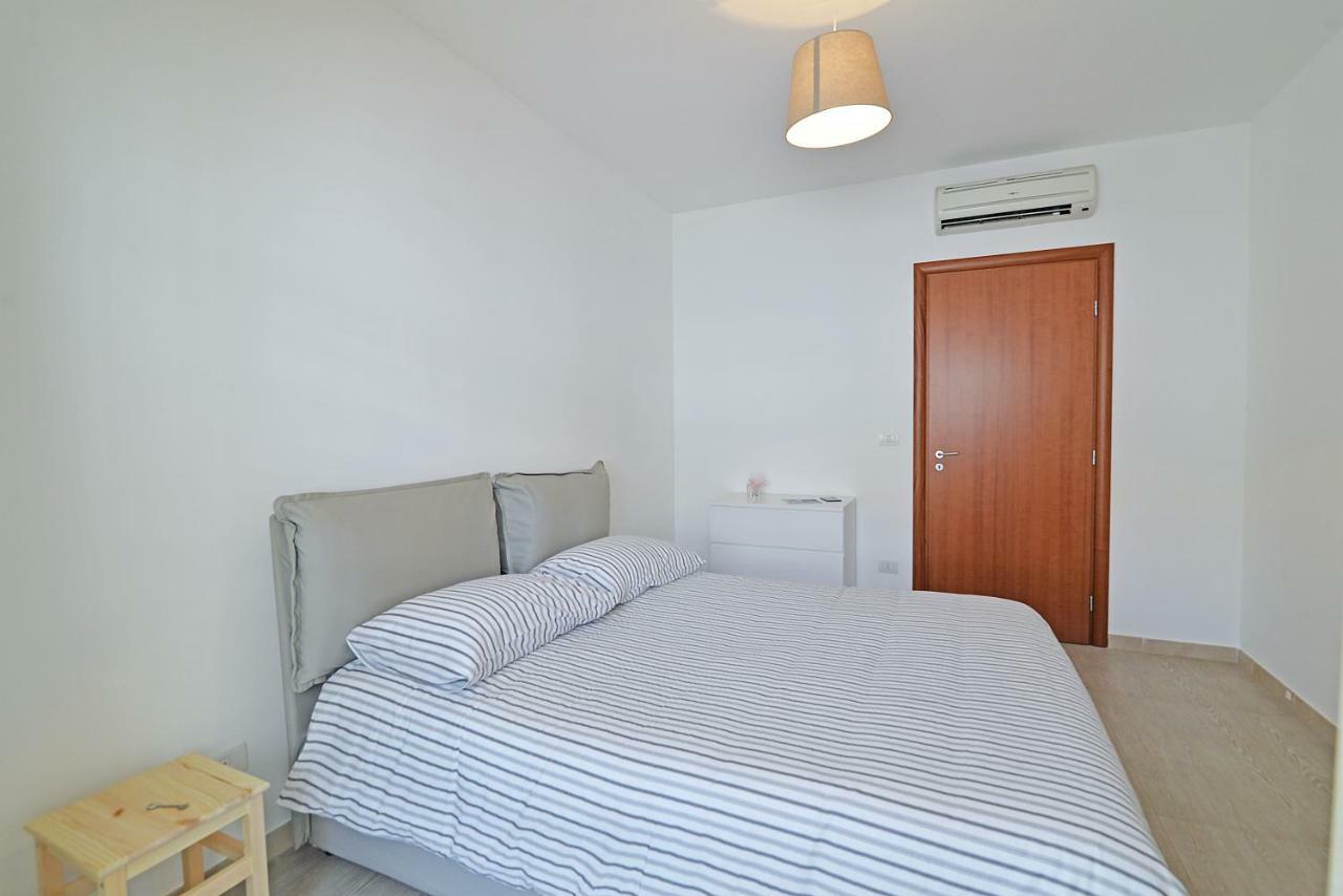 Bed and Breakfast Casa Roberta Монополи Экстерьер фото