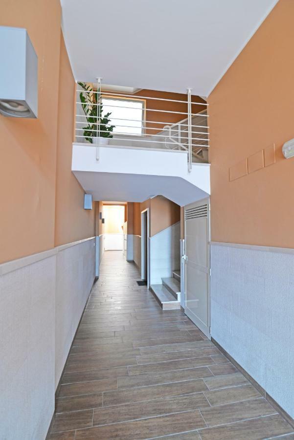Bed and Breakfast Casa Roberta Монополи Экстерьер фото